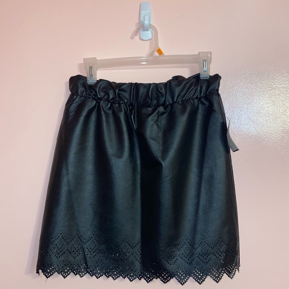 NWT Faux Leather Skirt - Picture 2 of 4